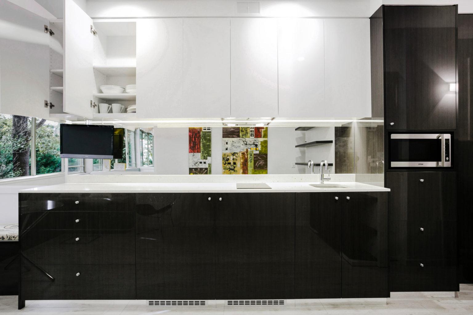 Photo of a contemporary kitchen in Sydney.