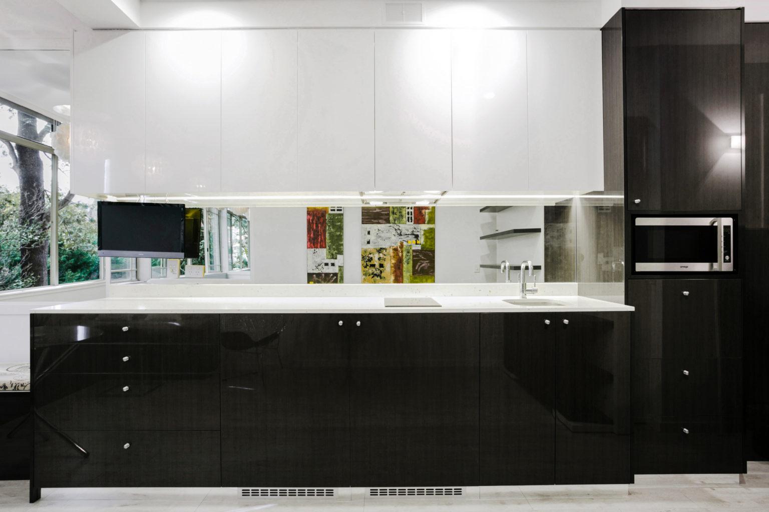 Inspiration for a contemporary kitchen in Sydney.