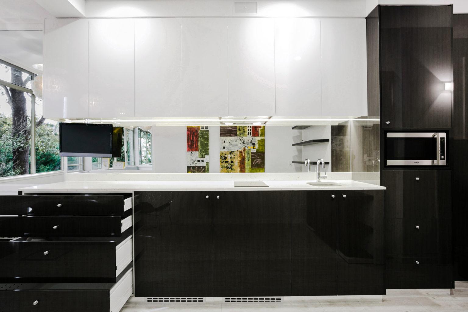 Contemporary kitchen in Sydney.